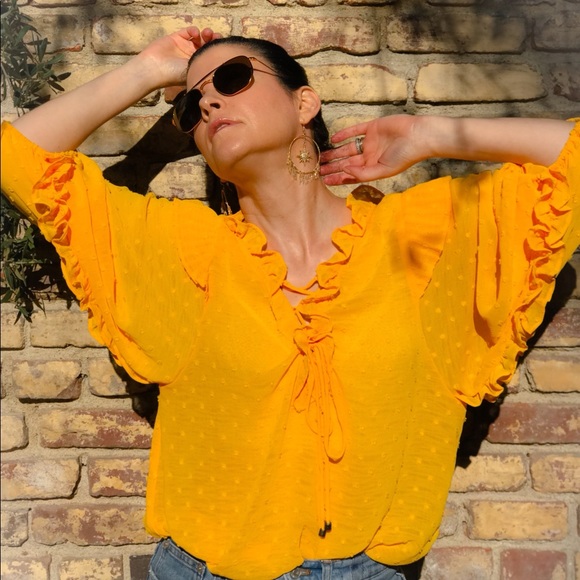 Anthropologie Tops - ANTHROPOLOGIE Yellow Dot Ruffle Blouse Small